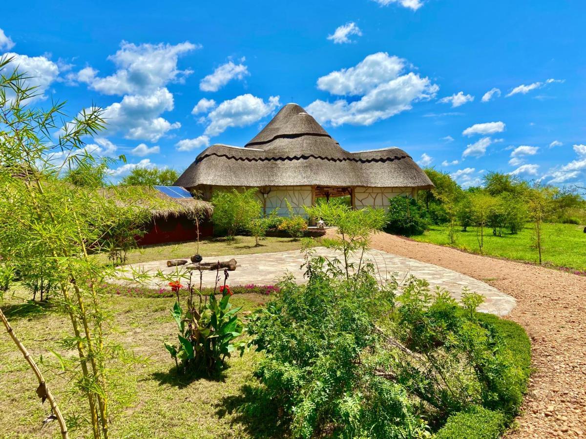 Murchison Falls Bamboo Village Paraa Exteriör bild