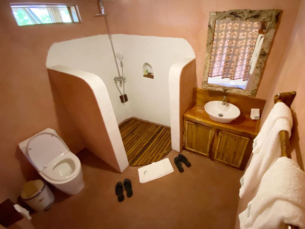 Murchison Falls Bamboo Village Paraa Exteriör bild